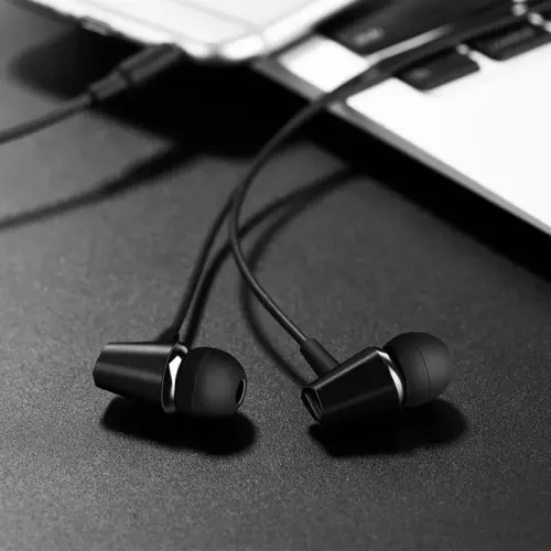 Проводные наушники HOCO M34 Honor Music Universal с микрофоном (чёрные)