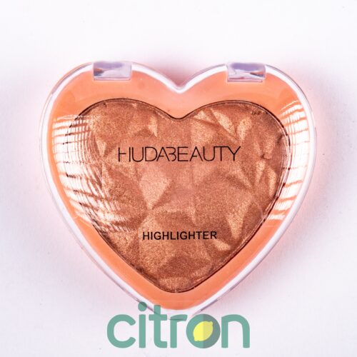 Пудра-хайлайтер для лица HudaBeauty  (H72021) сердце