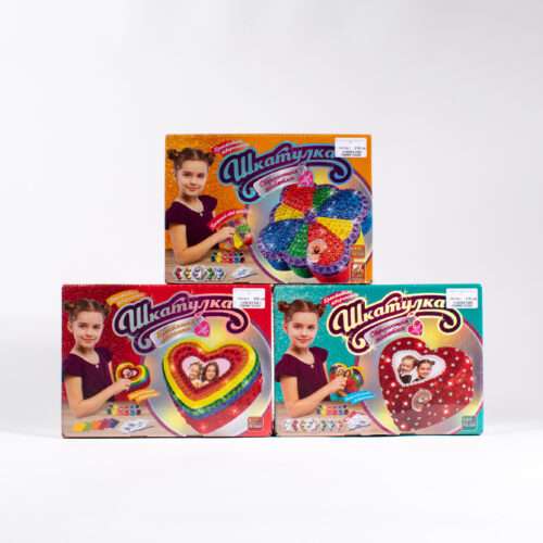 Kit de creativitate "Cutie cu pietre strălucitoare"
