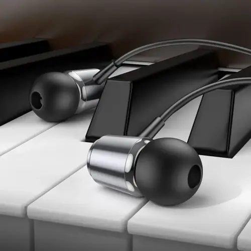 Проводные наушники HOCO M108 Spring Metal Universal с микрофоном (тёмно-серые / Metal Gray)
